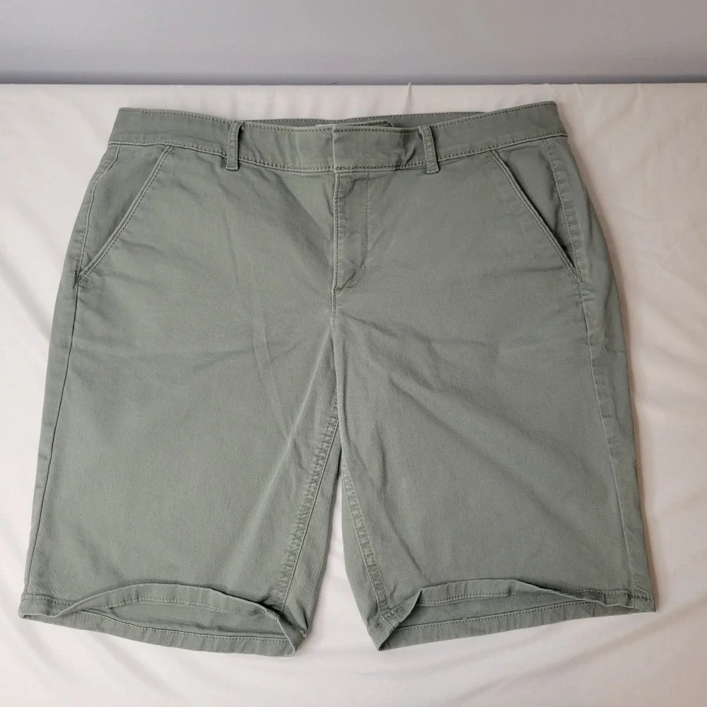 Loft Marisa Chino Shorts Women 12 Green Olive Sage Cotton Stretch Flat Front 9in
